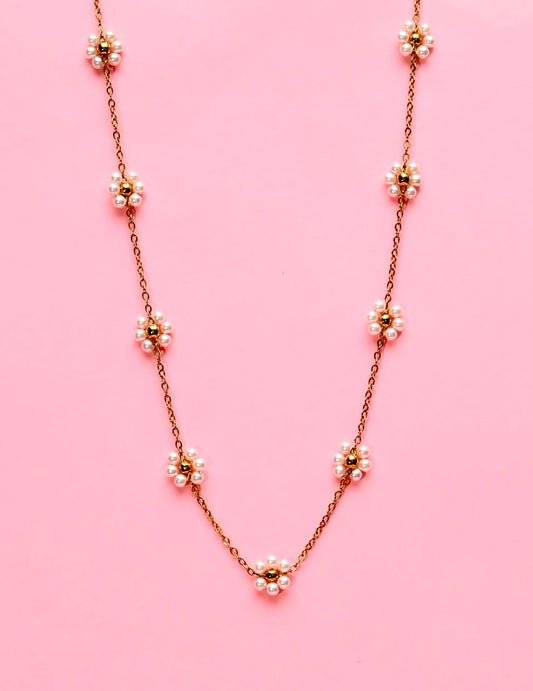 Dainty Gold & White Daisy Flower Beaded Choker Necklace
