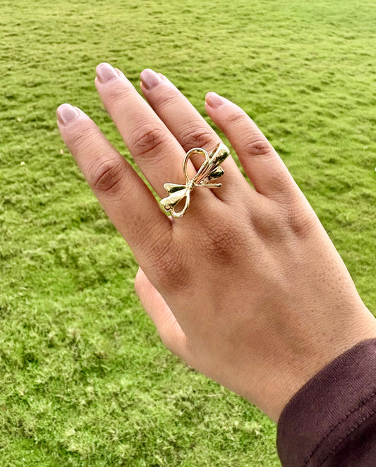 Gold Abstract Bow Knot Ring